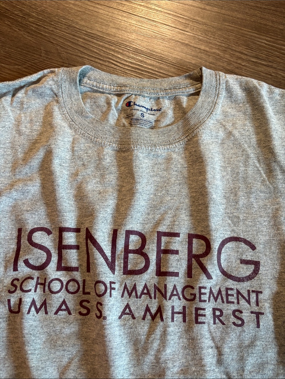 Champion Gray Isenberg School of Management Graphic Tee - Picture 5 of 5